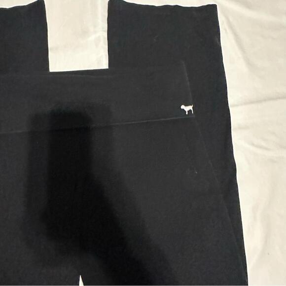 Y2K PINK Victoria's Secret Flare Yoga Pants - Picture 2 of 4